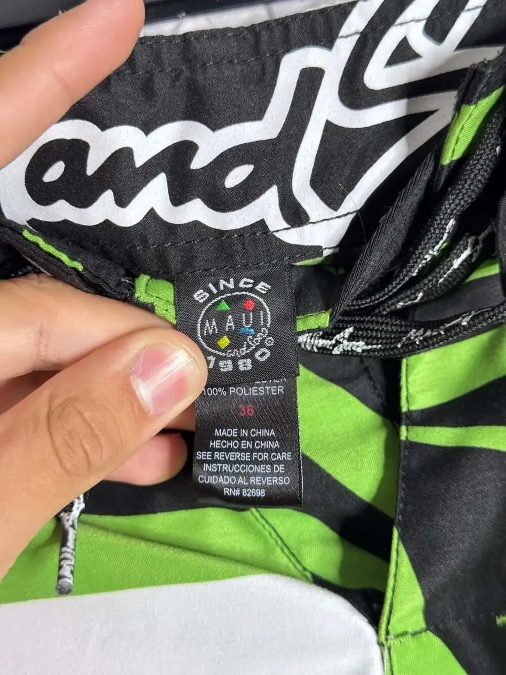 Maui and Sons Green Black Geometric Print Board Shorts Size 36 Swim Trunks